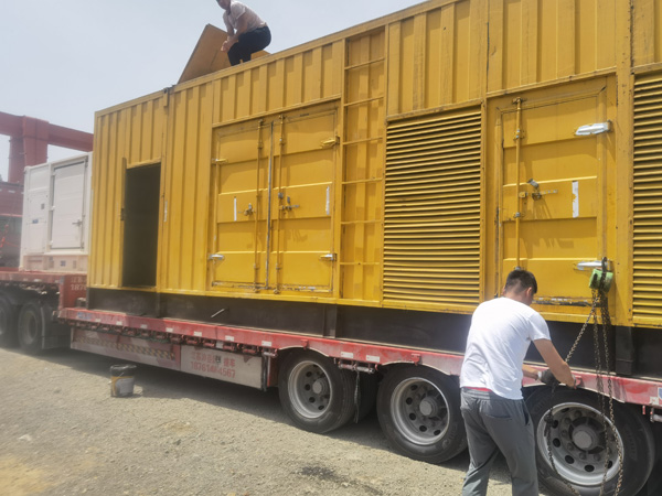 博湖发电机出租100KW发电机需要什么规格的电缆线？