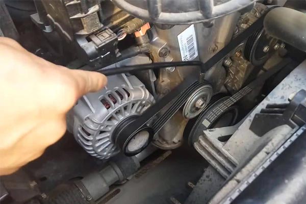 博湖转速传感器的工作原理是什么？