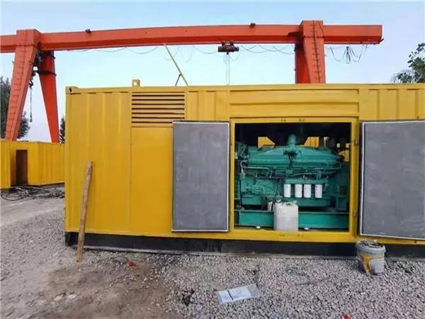 博湖冬季低温环境下，500KW发电机组应该选择什么类型的启动电瓶？
